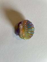Load image into Gallery viewer, Seashell claw clip